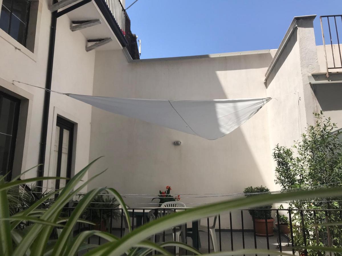 Chez Claudia - Relax In Catania City Center Zewnętrze zdjęcie