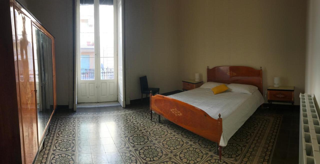 Chez Claudia - Relax In Catania City Center Zewnętrze zdjęcie